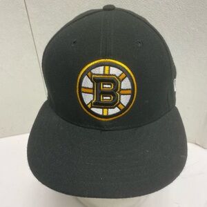 Boston Bruins New Era Fitted Hat Cap Size 7 1/8 NHL HOCKEY 59FIFTY - Black